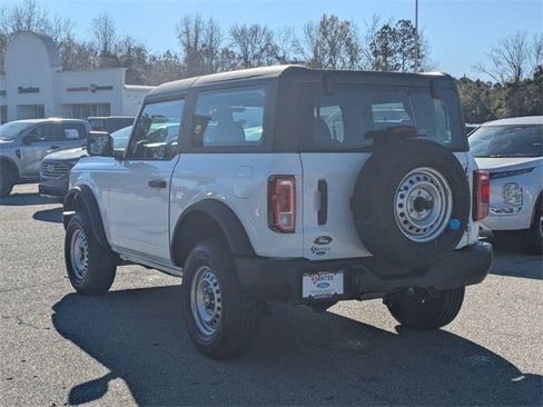 New 2025 Ford Bronco 2-Door image 5