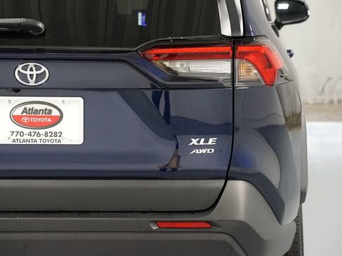 Used 2023 Toyota RAV4 XLE Premium AWD/4WD image 10