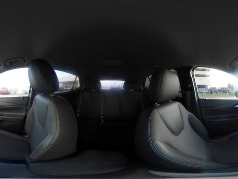 Used 2025 Buick Encore GX Preferred image 40