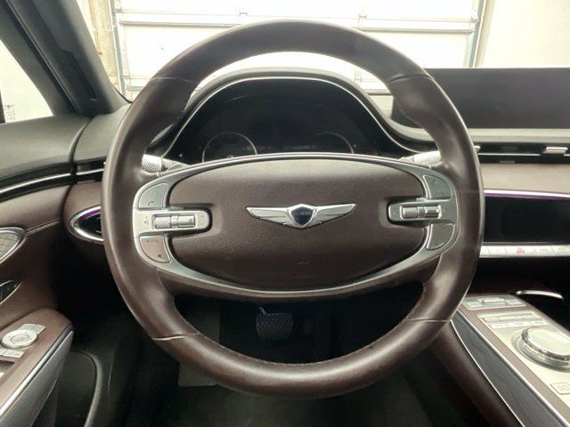 Used 2023 Genesis GV70 2.5T w/ Advanced Package AWD/4WD image 9