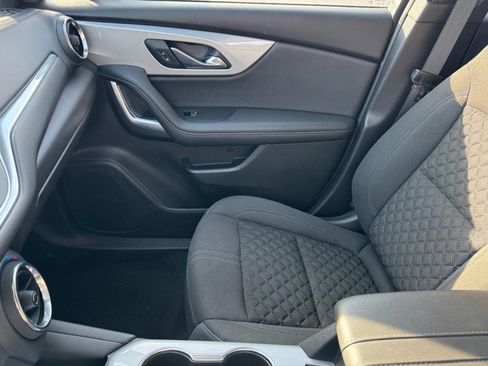 Used 2021 Chevrolet Blazer LT image 13