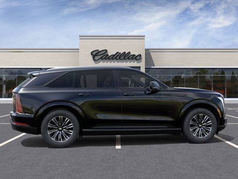 New 2026 Cadillac Escalade IQ Sport 1 w/ LPO, Floor Liner Package AWD/4WD image 46