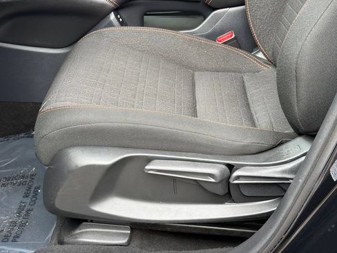Used 2025 Honda HR-V Sport image 15