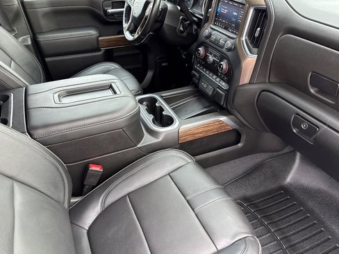 Used 2022 Chevrolet Silverado 3500 High Country image 24