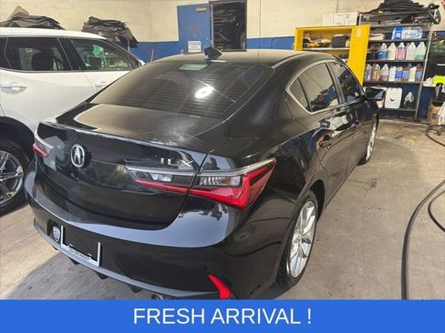 Used 2019 Acura ILX image 8