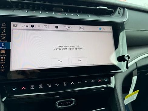 New 2026 Jeep Grand Cherokee Altitude image 40