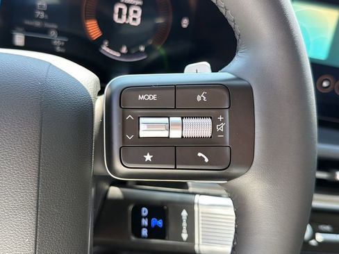 New 2026 Hyundai Santa Fe SE image 30