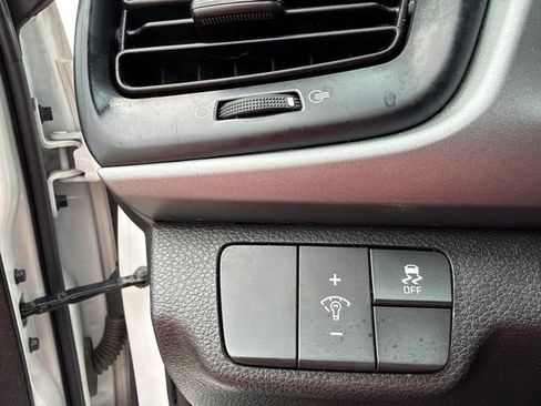Used 2023 Kia Rio LX FWD image 16
