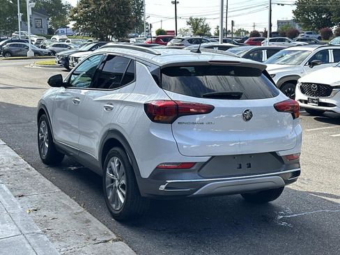 Used 2023 Buick Encore GX Essence w/ Experience Buick Package image 6