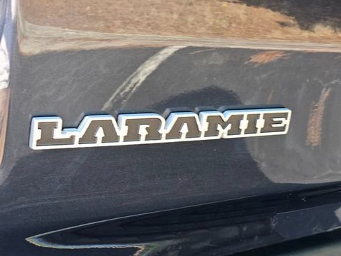Used 2020 RAM 1500 Laramie AWD/4WD image 16