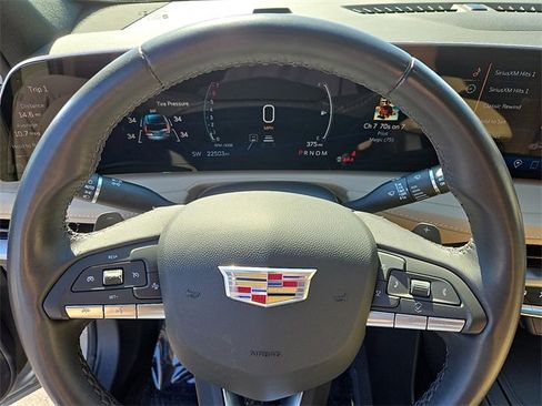 Certified 2024 Cadillac XT4 Luxury w/ LPO, Floor Liner Package image 20