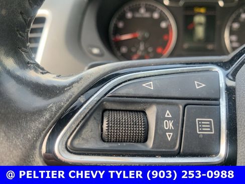 Used 2015 Audi Q3 2.0T Prestige w/ Prestige Package image 21