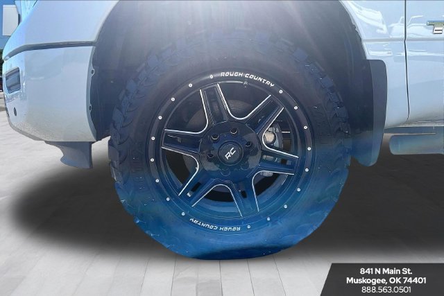 Used 2024 Nissan Titan SV w/ SV Convenience Package AWD/4WD image 35