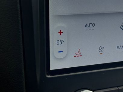 Used 2022 Ford Edge SEL w/ Convenience Package