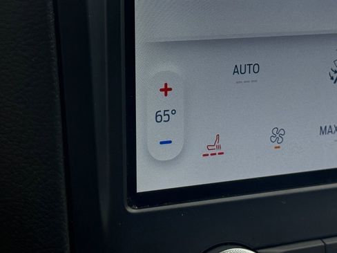 Used 2022 Ford Edge SEL w/ Convenience Package image 4