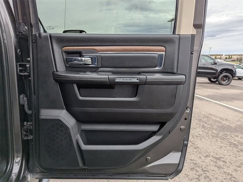 Used 2018 RAM 2500 Laramie image 35