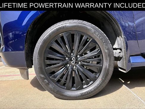 Certified 2025 INFINITI QX80 Sensory w/ Exterior Package AWD/4WD image 11