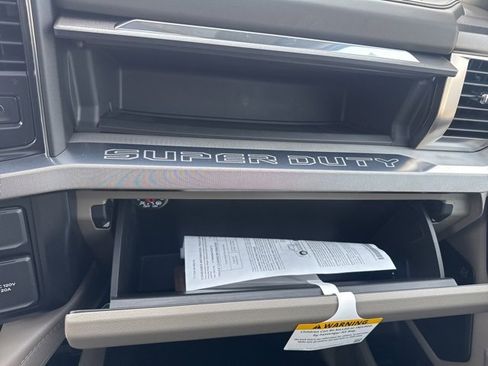 New 2026 Ford F450 Platinum w/ Platinum Plus Package image 51