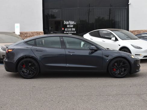 Used 2025 Tesla Model 3 Performance AWD/4WD image 9