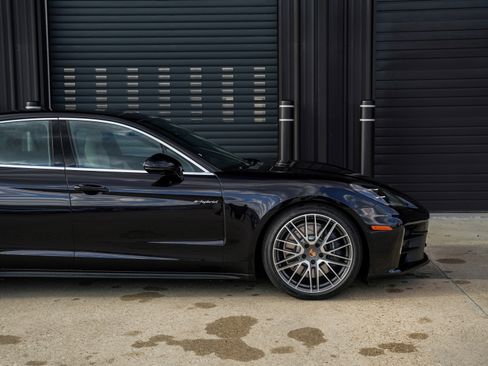 New 2026 Porsche Panamera 4 image 15