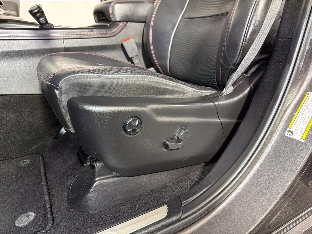 Used 2021 Dodge Durango R/T w/ Technology Group AWD/4WD image 11