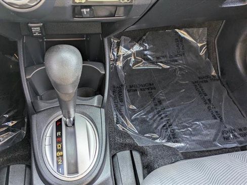 Used 2013 Honda Fit image 13