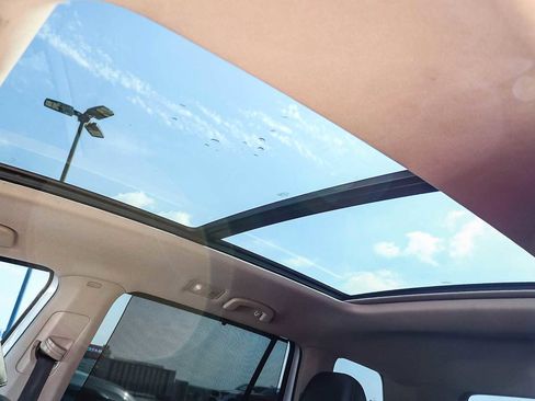 Used 2019 Volkswagen Atlas SEL image 28