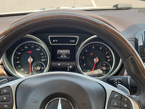 Used 2017 Mercedes-Benz GLS 550 4MATIC image 14