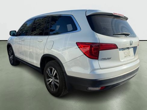 Used 2016 Honda Pilot EX image 3
