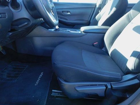 Used 2023 Nissan Sentra SV image 24