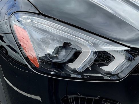Certified 2020 Mercedes-Benz GLE 350 4MATIC image 23