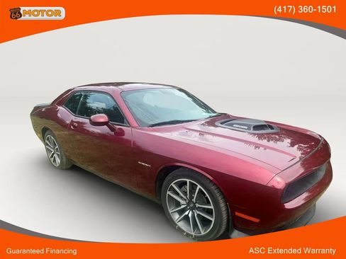 Used 2022 Dodge Challenger R/T w/ Plus Package RWD image 2