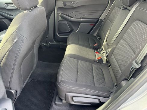 Used 2023 Ford Escape Active w/ Tech Pack #1 AWD/4WD image 13
