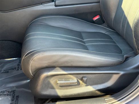 Used 2022 Honda Insight Touring image 16