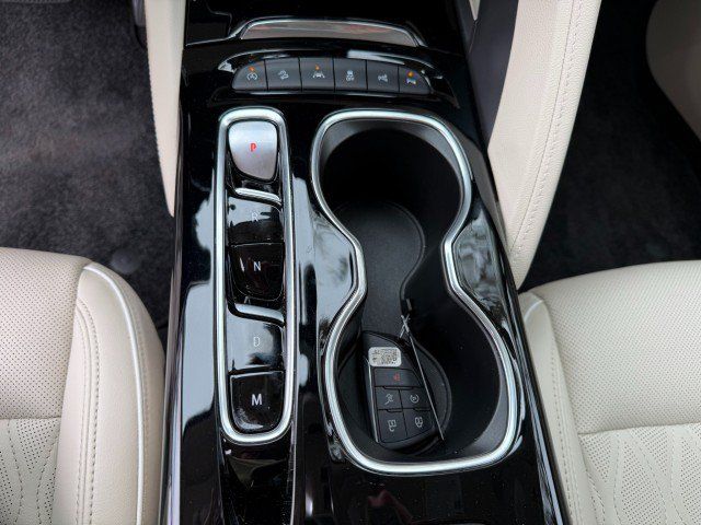 Used 2023 Buick Envision Avenir AWD/4WD image 12