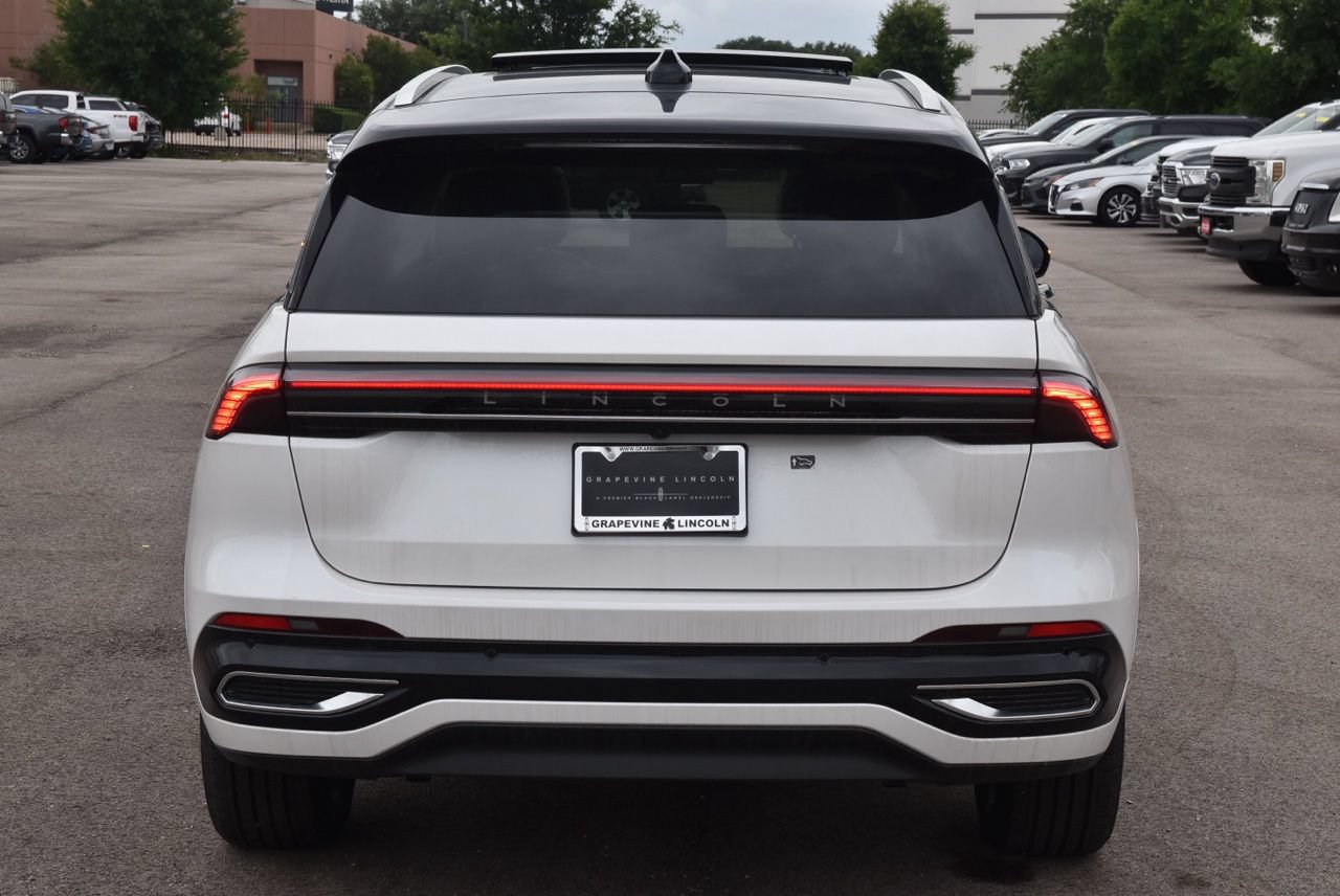 New 2026 Lincoln Nautilus Black Label AWD/4WD image 8
