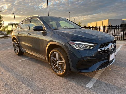 Used 2023 Mercedes-Benz GLA 250 4MATIC image 3