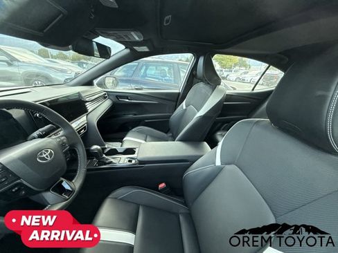 Used 2025 Toyota Camry SE w/ Multimedia Upgrade Package FWD image 10