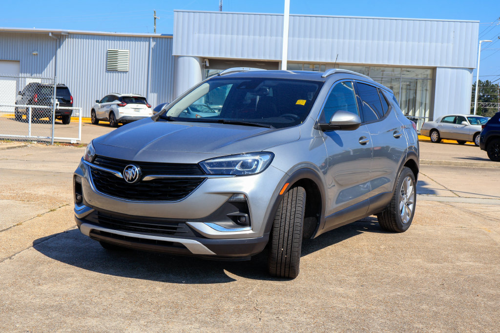 Used 2023 Buick Encore GX Essence w/ Experience Buick Package FWD image 24