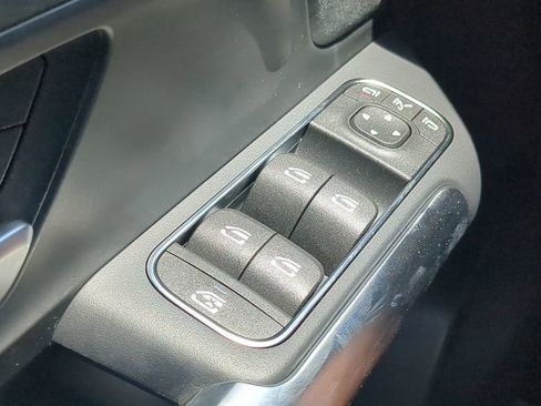 New 2025 Mercedes-Benz GLA 250 4MATIC image 10