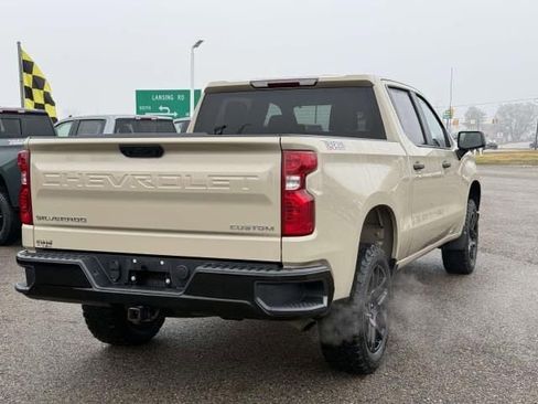 Used 2022 Chevrolet Silverado 1500 Custom Trail Boss image 5