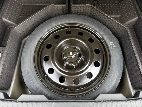 Used 2022 Ford Edge SEL w/ Sport Appearance Package image 30