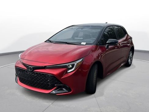 Used 2026 Toyota Corolla SE FWD image 2