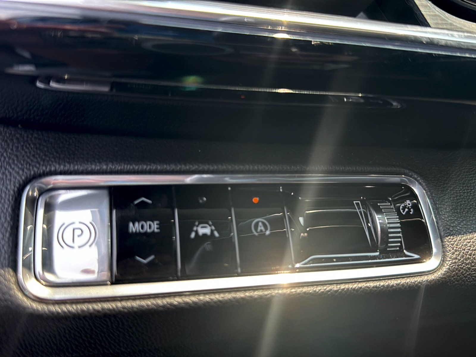 Used 2024 Buick Envision Preferred AWD/4WD image 14