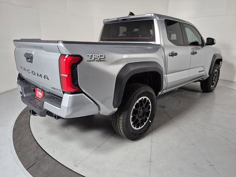 New 2025 Toyota Tacoma 4x4 Double Cab Hybrid image 7