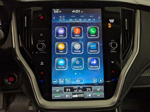 Used 2025 Subaru Outback Premium image 13