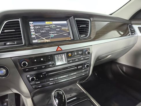 Used 2017 Genesis G80 3.8 AWD/4WD image 24