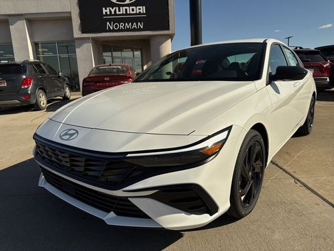 New 2026 Hyundai Elantra SEL Sport image 1