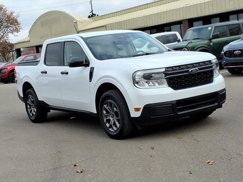 Used 2024 Ford Maverick XLT w/ Equipment Group 300A Standard image 7