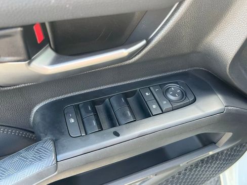 Certified 2025 Toyota Tacoma Limited image 12